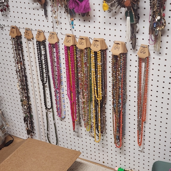 Jewelry Dig 101-200 Live Show Listing $15 Minimum - Picture 7 of 14